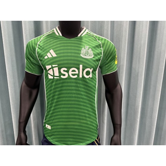 25/26 Newcastle United Away Jersey（Green·Tyne Bridge Arch Print·White Details）