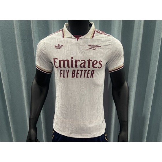 2526 Arsenal Away Kit